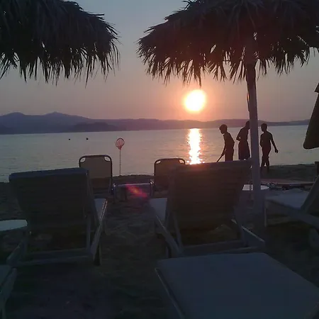 Fyrogenis Palace Lejlighedshotel Páros