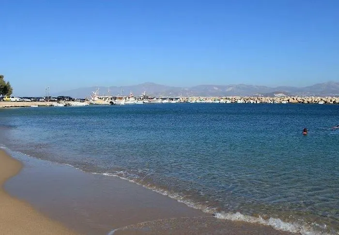 Lägenhetshotell Fyrogenis Palace