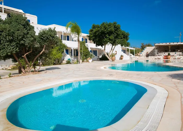 Fyrogenis Palace Lägenhetshotell Páros