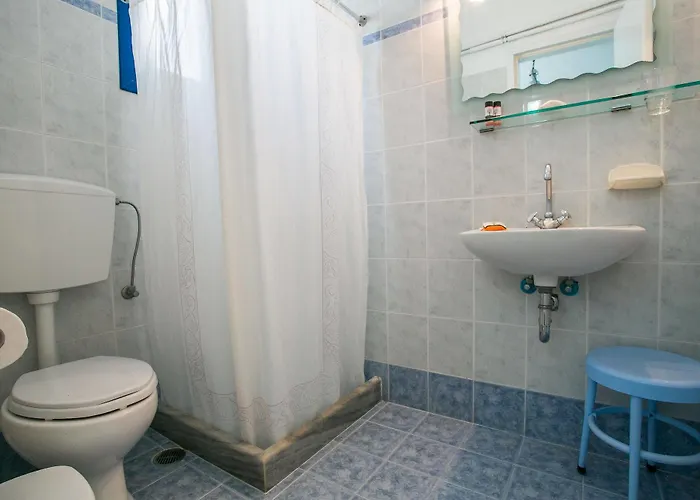 Fyrogenis Palace Lägenhetshotell Páros